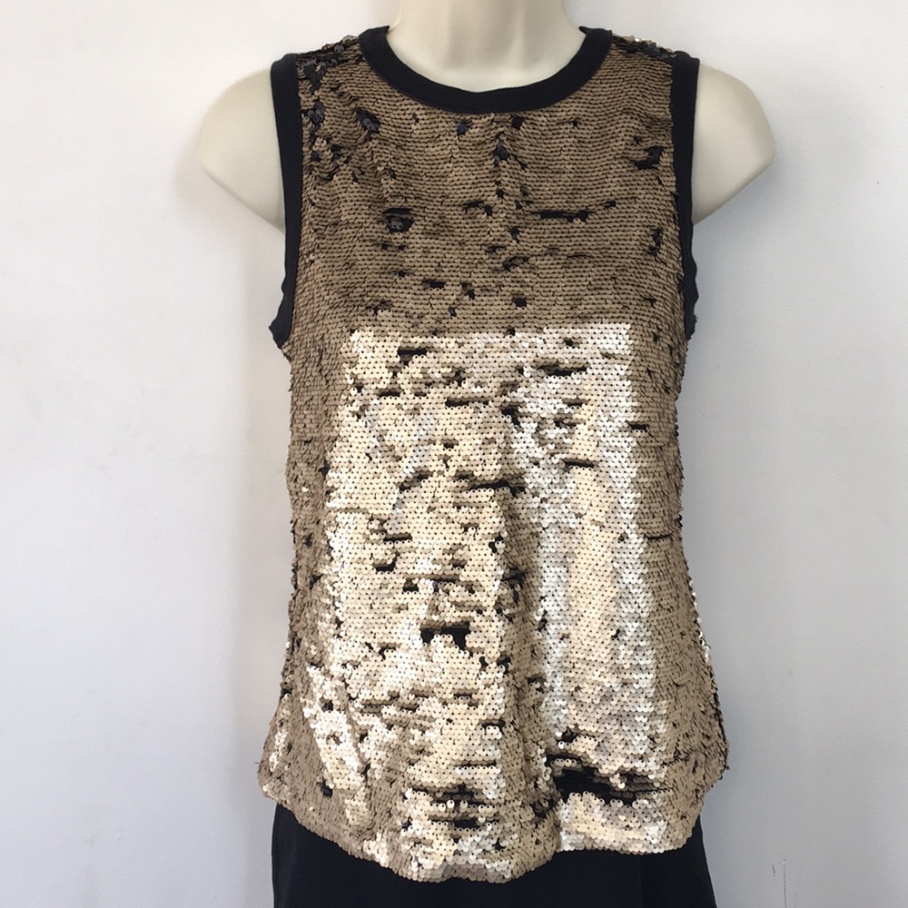 Top - Picture 4 of 5